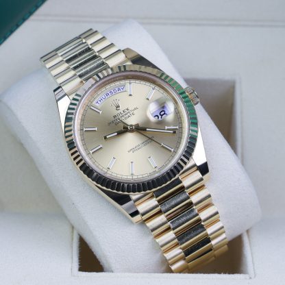 Rolex Day-Date 40 228238 Champagne Dial Fullset 2016